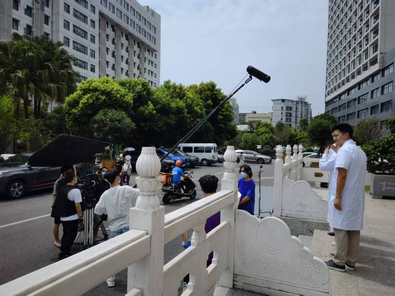 河东区广告片拍摄公司低成本实现高规格制作的诀窍